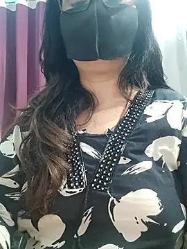 Aishwaryaa 69 online show from 05/21/26, 03:46