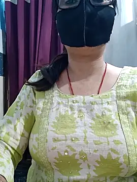 Aishwaryaa 69 online show from 05/24/26, 11:37