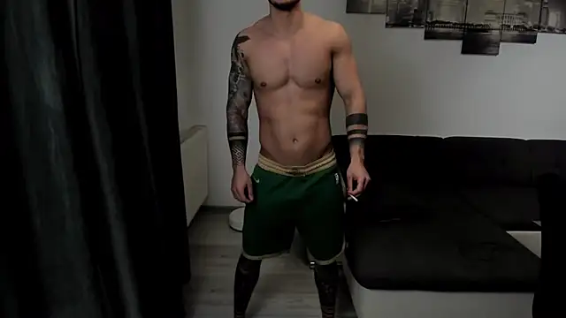 Richarddarell1 online show from 10/22/25, 04:57