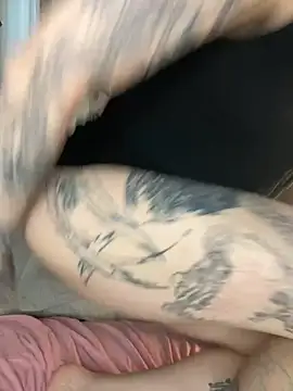 giuli zerozero online show from 03/19/26, 04:33