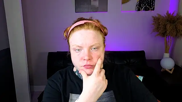 Cassie xKiss online show from 07/10/26, 08:22