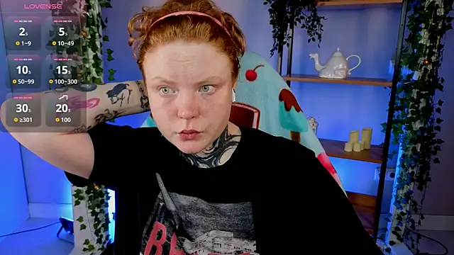 Cassie xKiss online show from 07/18/26, 08:45