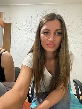 Snapshot of Lanaa19 chatting on 01/19/25, 06:21 Lanaa19 online show from 01/19/25, 06:21