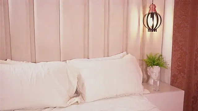 bonniekim  online show from 10/07/25, 04:59