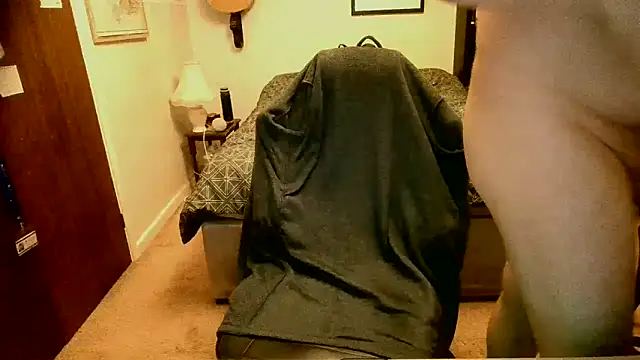 Hairy Guy30 online show from 01/30/25, 08:53