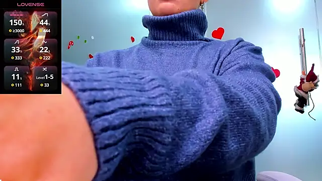 Snapshot of anyarosses chatting on 12/12/24, 06:25 anyarosses online show from 12/12/24, 06:25