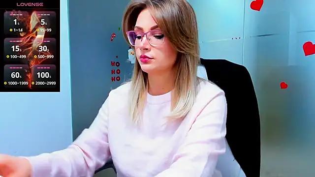 Snapshot of anyarosses chatting on 01/06/25, 06:14 anyarosses online show from 01/06/25, 06:14