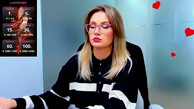 Snapshot of anyarosses chatting on 01/22/25, 06:20 anyarosses online show from 01/22/25, 06:20