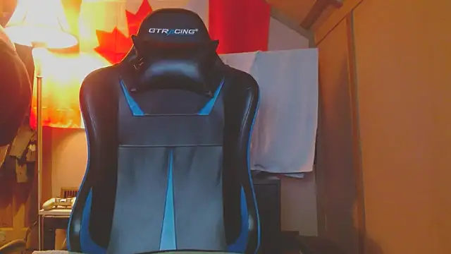 Snapshot of cosmicjones chatting on 02/17/25, 08:19 cosmicjones online show from 02/17/25, 08:19