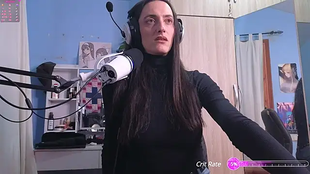 Snapshot of MemiKouki chatting on 12/20/24, 12:41 MemiKouki online show from 12/20/24, 12:41