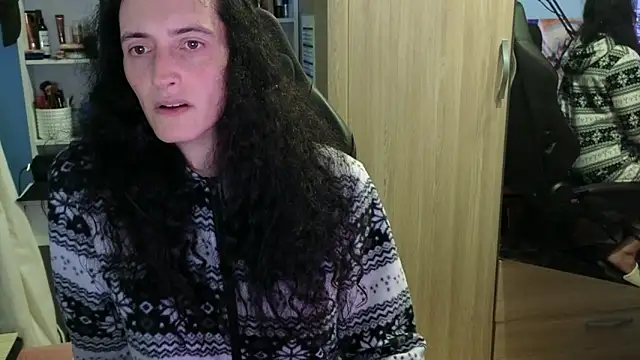 MemiKouki online show from 04/14/26, 03:40