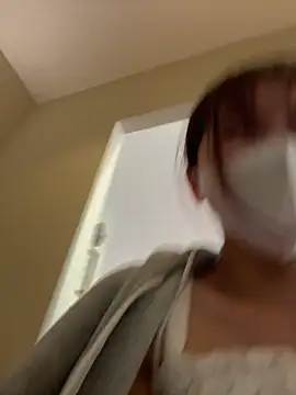 Lami Mi online show from 03/11/25, 07:15