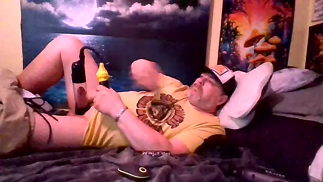 Snapshot of Mic_Oxinner chatting on 07/20/26, 11:34 Mic Oxinner online show from 07/20/26, 11:34