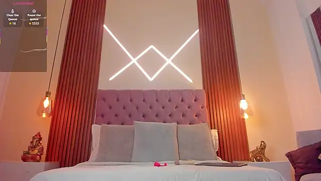 Sophia turneer online show from 02/05/26, 04:06