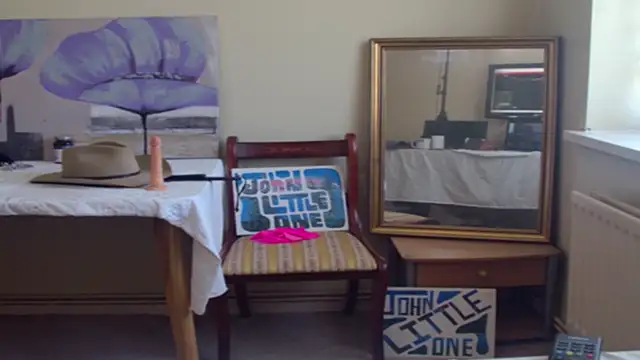 john little one1 online show from 06/10/26, 03:00