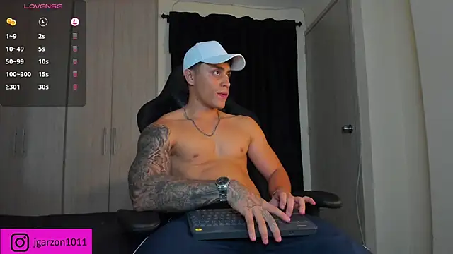  joansoto online show from 03/13/25, 01:40