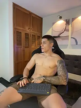  joansoto online show from 12/02/25, 01:50