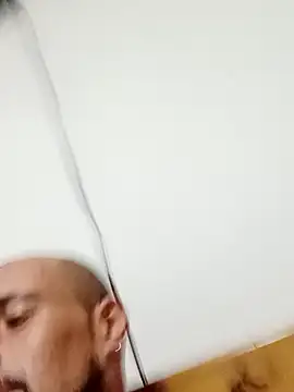 fire menxxx001 online show from 01/04/25, 01:31