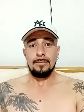 fire menxxx001 online show from 02/05/25, 03:09