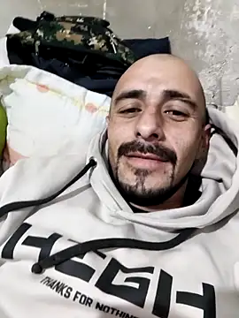 fire menxxx001 online show from 02/25/26, 08:35