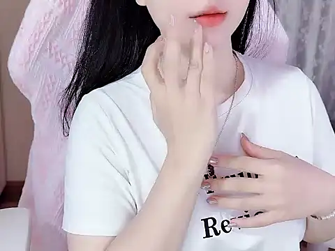  Lygn   online show from 10/25/25, 10:01