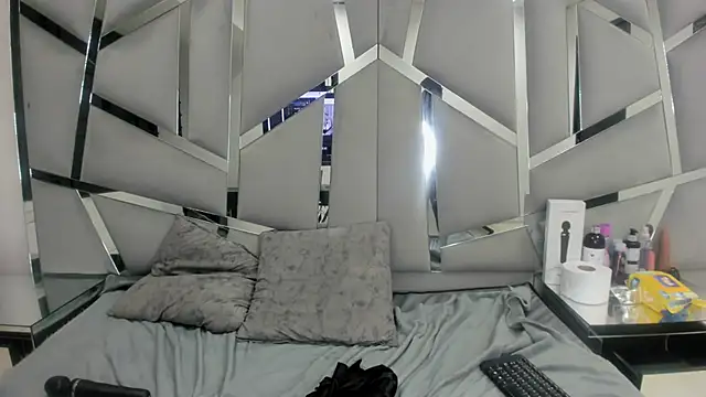 Catherinee69 x online show from 01/09/25, 10:52