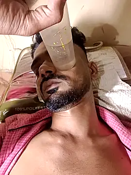 saggy1218 online show from 12/13/25, 07:53