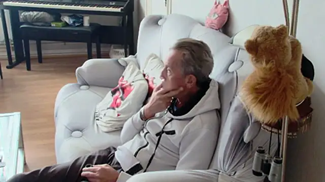 Anjela30 online show from 04/13/26, 11:48