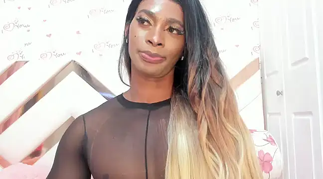 Snapshot of BriggitteEbonny chatting on 01/26/25, 10:34 BriggitteEbonny online show from 01/26/25, 10:34