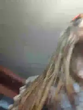 Snapshot of Viause_Kentauelle chatting on 12/24/24, 11:06 Viause Kentauelle online show from 12/24/24, 11:06