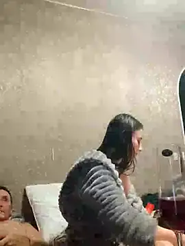 Snapshot of Viause_Kentauelle chatting on 01/03/25, 12:08 Viause Kentauelle online show from 01/03/25, 12:08