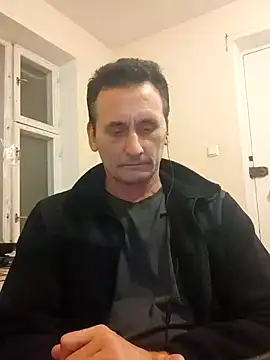 Snapshot of Viause_Kentauelle chatting on 01/23/25, 06:24 Viause Kentauelle online show from 01/23/25, 06:24