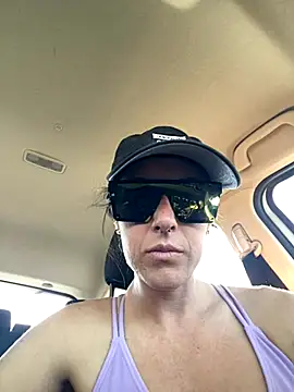 mrs  unknown online show from 10/21/25, 07:36