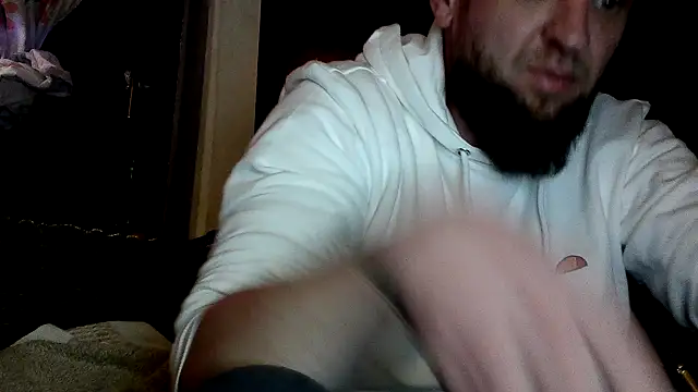 Snapshot of donhulio482 chatting on 03/16/25, 07:38 donhulio482 online show from 03/16/25, 07:38