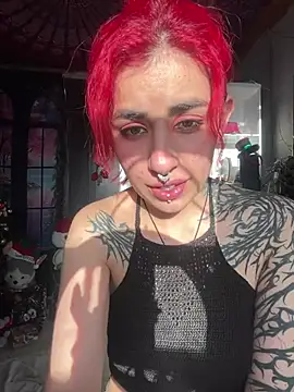 Snapshot of _Artemisa_X chatting on 12/18/24, 10:02 Artemisa X online show from 12/18/24, 10:02