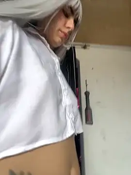 Snapshot of _Artemisa_X chatting on 09/18/25, 03:25 Artemisa X online show from 09/18/25, 03:25