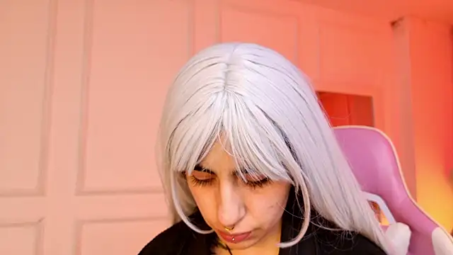 Snapshot of _Artemisa_X chatting on 10/13/25, 12:49 Artemisa X online show from 10/13/25, 12:49