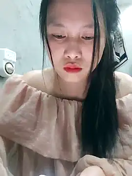 Snapshot of Lien-Yeu chatting on 02/06/25, 02:26 Lien-Yeu online show from 02/06/25, 02:26
