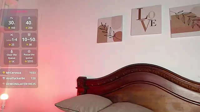 madisex s online show from 12/22/24, 10:17