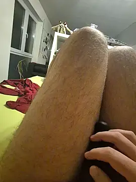 Snapshot of Bombada1 chatting on 10/30/25, 07:36 Bombada1 online show from 10/30/25, 07:36