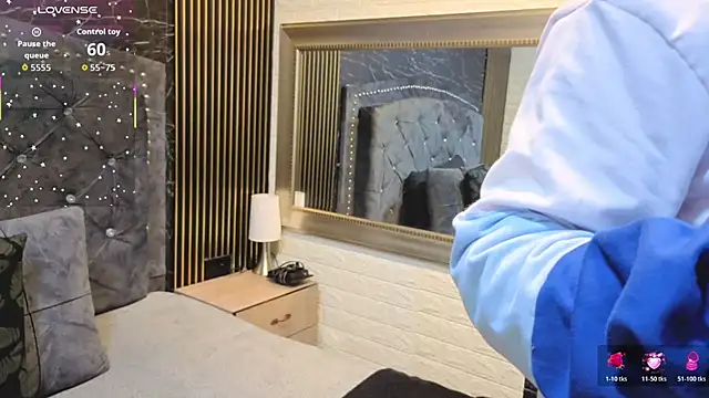 charlotte  G online show from 01/06/26, 10:41