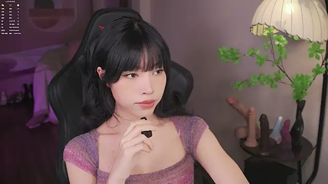 Miuzxc online show from 01/12/26, 11:26