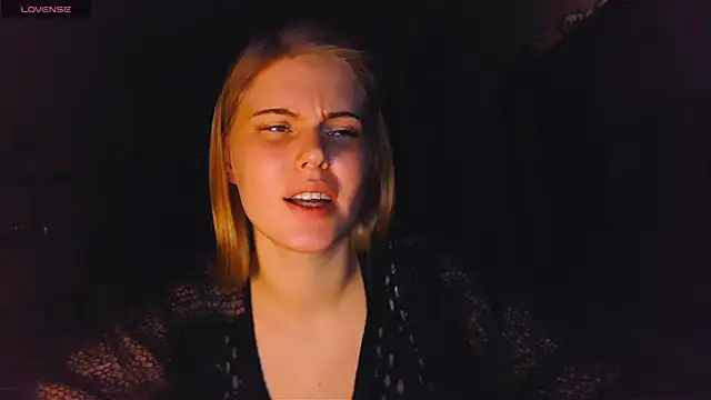 VoluptuousDreams online show from 03/02/25, 05:25