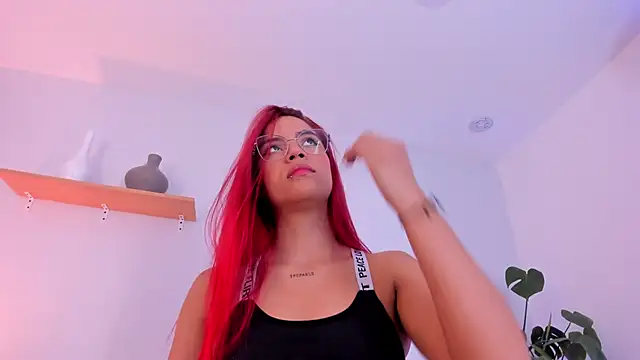 Scarlett Morgan  online show from 02/06/25, 07:29