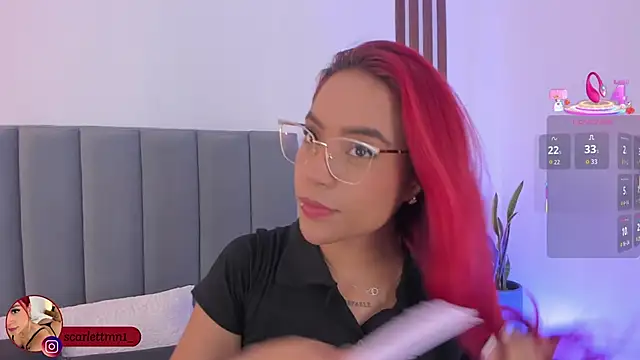 Snapshot of Scarlett_Morgan_ chatting on 10/22/25, 07:46 Scarlett Morgan online show from 10/22/25, 07:46