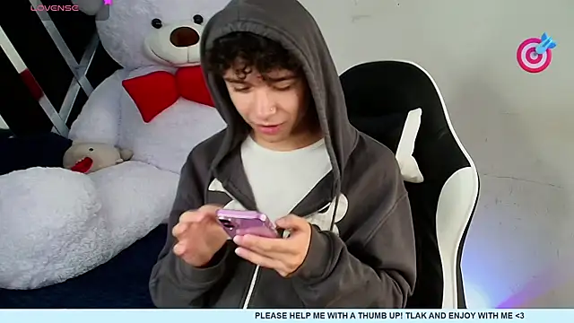 Niico Cruz online show from 02/09/25, 09:16