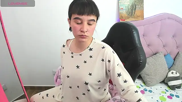 Katalina novoa online show from 03/08/25, 02:34