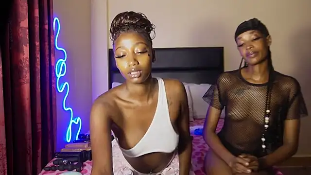  Watuluv  online show from 03/15/26, 05:24