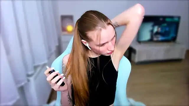 StellaLawless online show from 02/07/25, 07:59