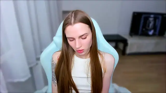 StellaLawless online show from 02/12/25, 10:48